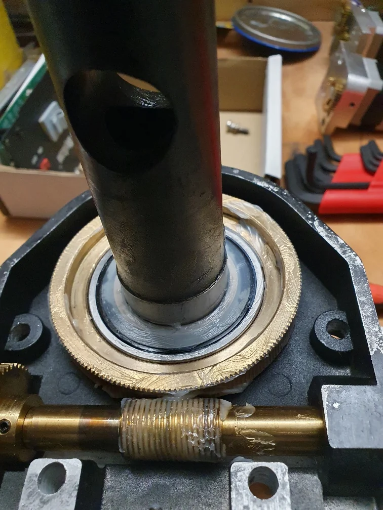 Gereinigter Schneckenantrieb einer EQ6 Classic